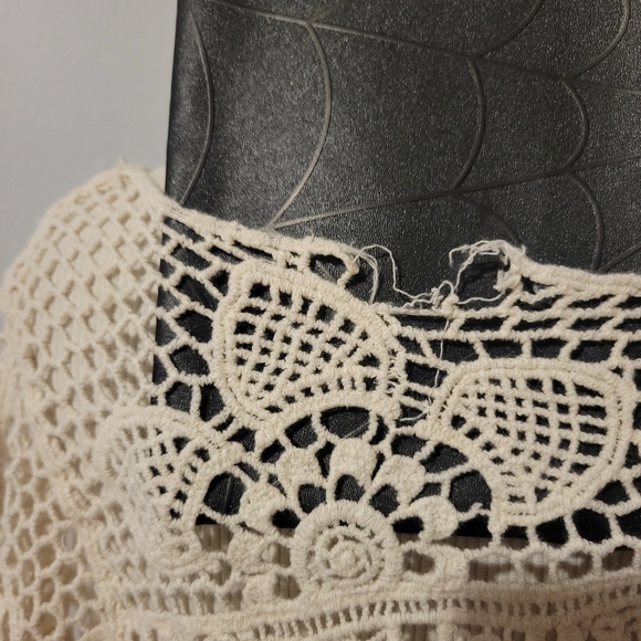 BOHO KNITTED CROCHET TUNIC TOP - Picture 6 of 6